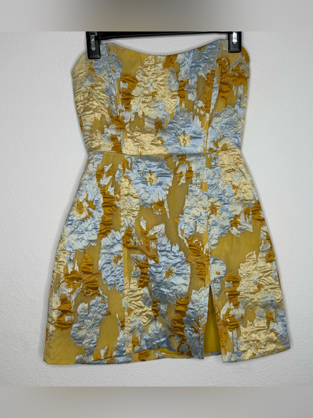 Showpo Strapless Blue Jacquard Brailey Mini Dress Size 4 - Picture 3 of 10